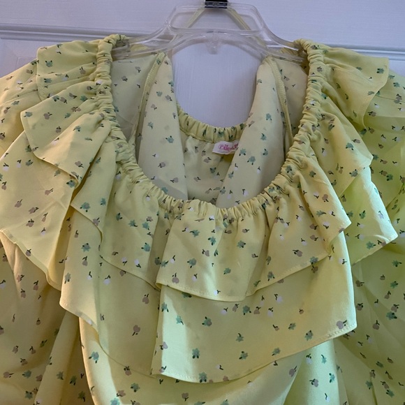 Riley & Rae Yellow Ruffled Blouse - Picture 2 of 10